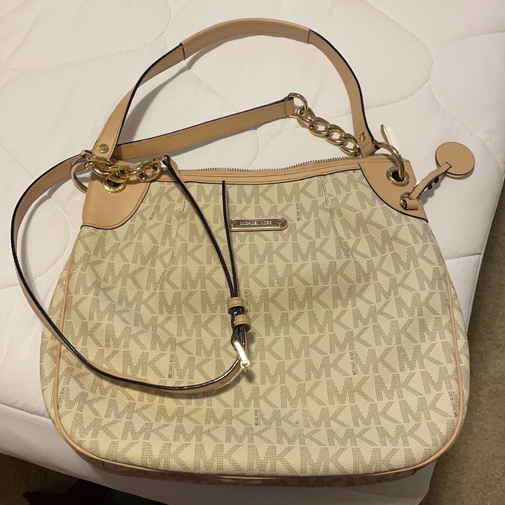 Michael Kors Jet Set large crossbody